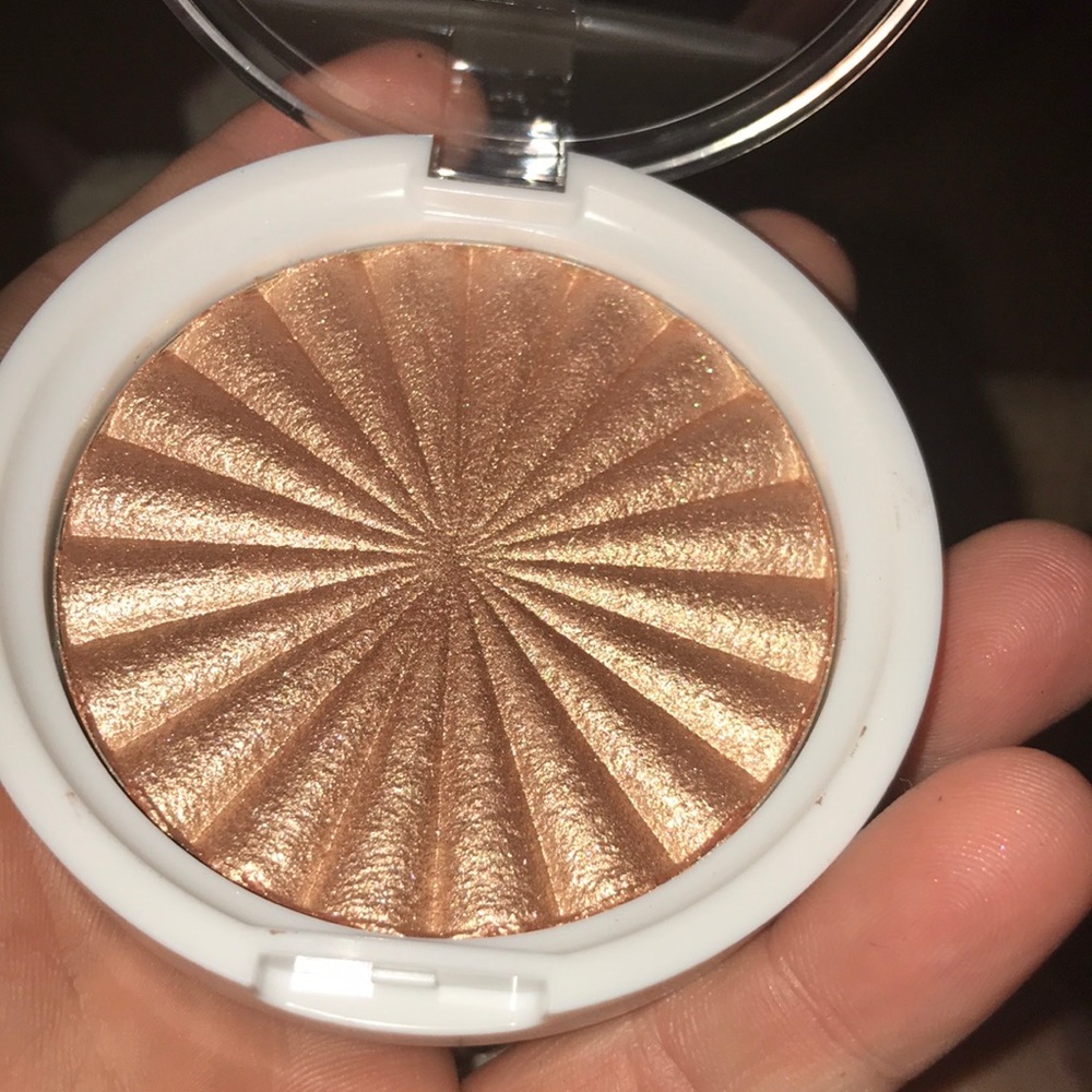 OFRA HIGHLIGHTER HLOW GOALS!